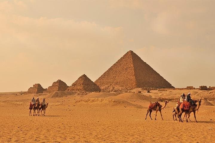 One-Day Cairo From Luxor: Pyramids, Egyptian Museum & Khan El Khalili by Flight photo 2