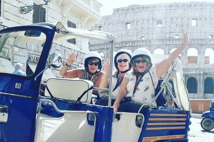 Colosseum Virtual Tour: Rome VR and Buggy Experience