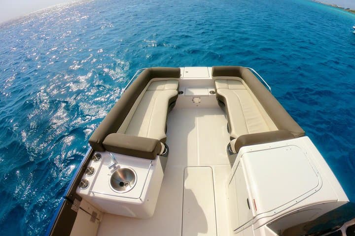 Aruba Private Boat Charter: Snorkel Mangel Halto, Reef Gardens, and Boca Catalina photo 2
