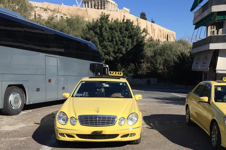 Private Arrival Transfer from Piraeus Port to Central Athens photo 3