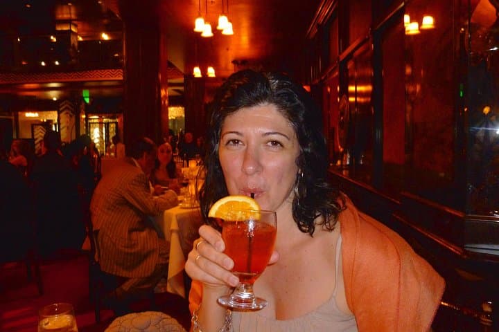 Hollywood Speakeasy Bar Tour: Hidden Bars, Rooftop Views & Classic Hollywood Nights
