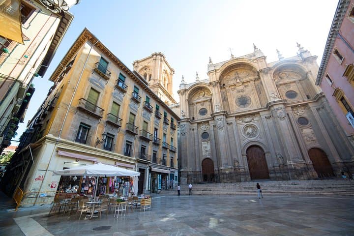 Granada in Half a Day: 4 Neighborhoods, 4 Cultures Walking Tour photo 5