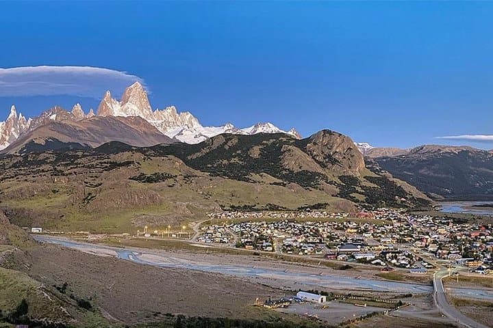 El Chaltén Full-Day Trek from El Calafate — Fitz Roy Viewpoints & Los Glaciares Trails photo 4