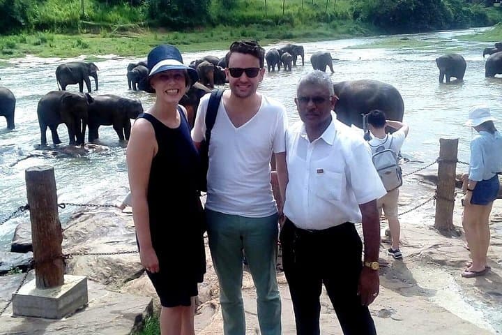 Sri Lanka Multi-Day Private Car Hire with English-Speaking Driver-Guide photo 4