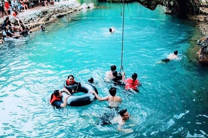 Northern Laos 8-Day Road Trip: Vientiane to Luang Prabang via Vang Vieng & Plain of Jars photo 2