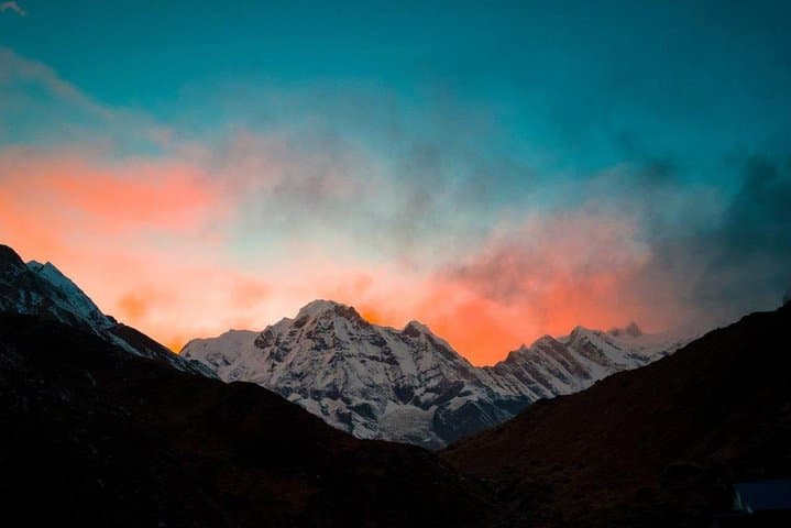 Classic Annapurna Sanctuary Trek: Old Town Route to Annapurna Base Camp photo 2