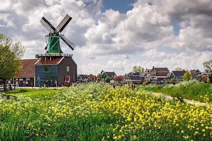 Zaanse Schans & Amsterdam: Full-Day Windmills, Canals & Cheese Tasting photo 3