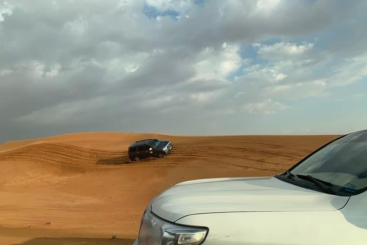 Dubai Self-Drive 4x4 Desert Adventure: Learn Dune Driving in a Land Cruiser photo 4