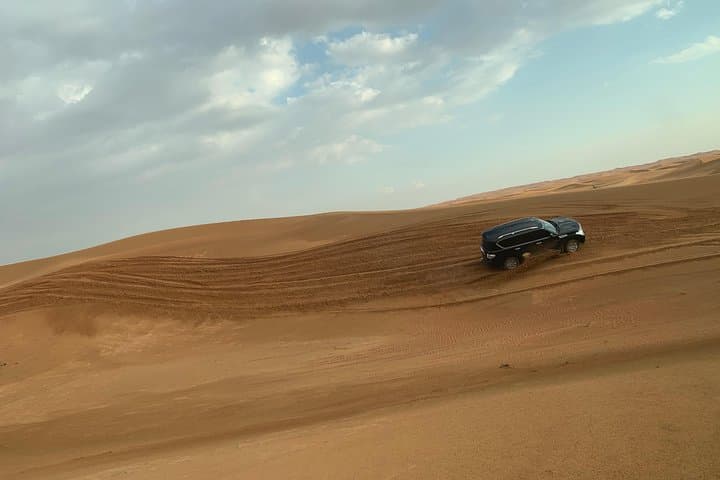Dubai Self-Drive 4x4 Desert Adventure: Learn Dune Driving in a Land Cruiser photo 5