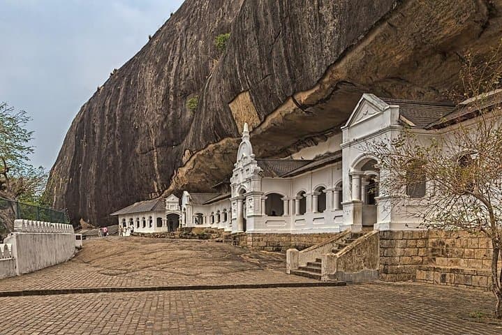 Sigiriya and Dambulla Day Tour from Kandy: Climb Lion Rock and Explore Dambulla Cave Temple photo 5