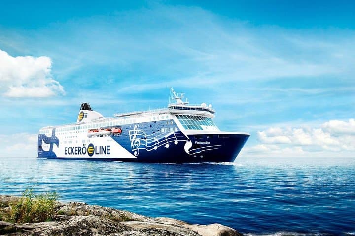 Luxury Tallinn Day Trip: VIP Cruise Cabin and Old Town Walking Tour photo 2