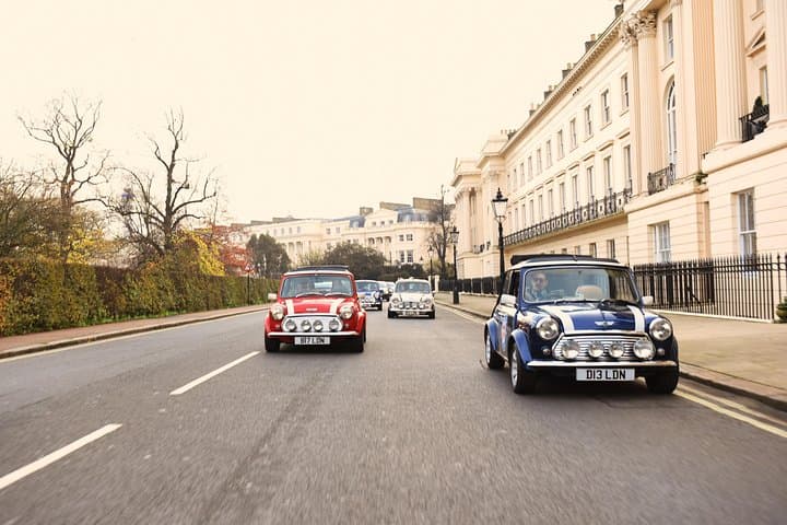 Classic Mini Private Tour: Panoramic Drive Through London photo 6