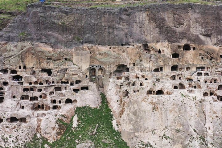 2-Day Private Tour from Tbilisi: Vardzia, Rabati, Borjomi & Uplistsikhe Highlights