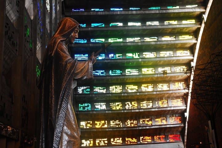 Explore San Salvador: Historic Center, Market and El Boquerón Volcano Tour photo 4