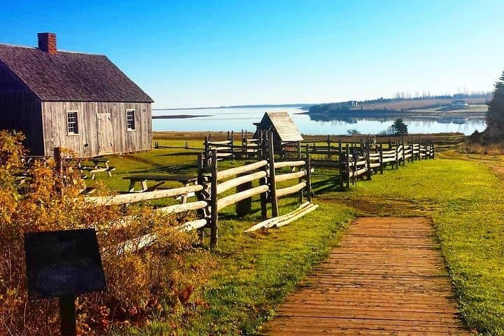 Private PEI North Shore & Cavendish Beaches Tour — 7‑Hour Island Highlights photo 2