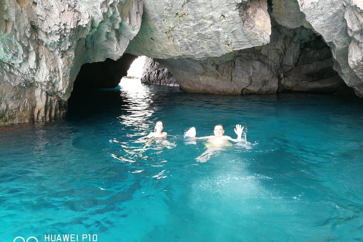 Capri Luxury Boat Experience PLUS — Private Full‑Day Yacht, Snorkel & Sea Caves photo 4