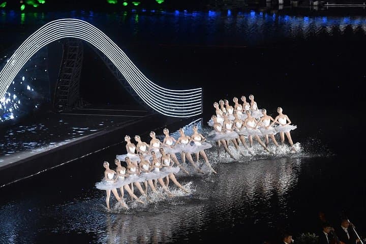 Impression West Lake Evening Show at Yue Fei Temple - Skip-the-Line Tickets