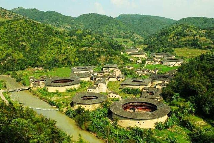 Tianluokeng Tulou & Taxia Village: Full-Day Private Hakka Cultural Tour from Xiamen