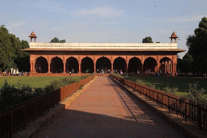 Exploring Red Fort: Self-Guided Audio Tour of Shahjahanabad photo 4