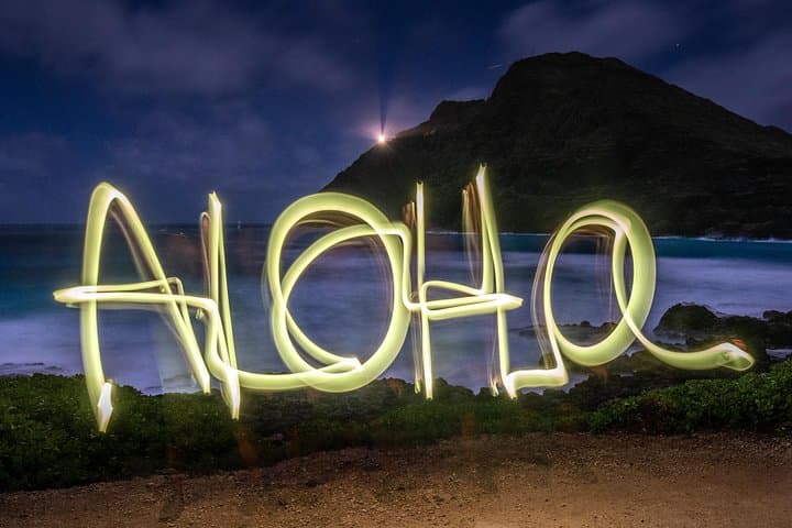 Honolulu Sunset & Night Light-Painting Photography Tour photo 2
