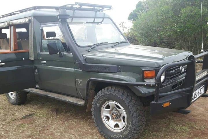 9-Day Kenya & Tanzania Budget Safari: Masai Mara, Serengeti & Ngorongoro photo 4