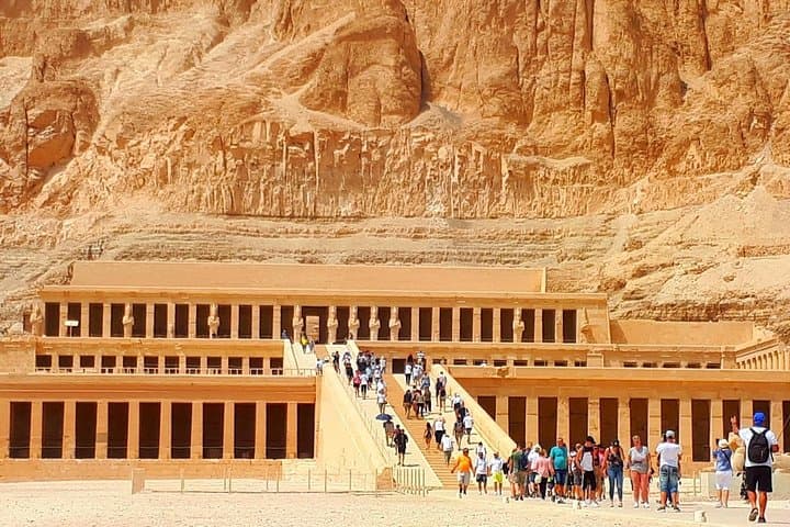 Private 7-Night Nile Cruise: Luxor to Aswan with Egyptologist Sightseeing photo 4