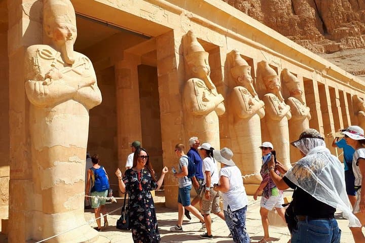 Private 7-Night Nile Cruise: Luxor to Aswan with Egyptologist Sightseeing photo 6