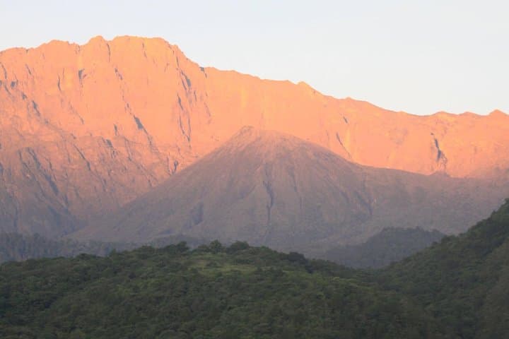 Mt Meru Trek: 4-Day Summit Trek in Arusha National Park photo 2