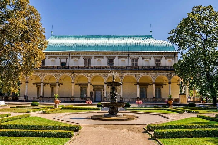 Green Walk in Prague: Historic Gardens, Kampa & Botanical Gems photo 5
