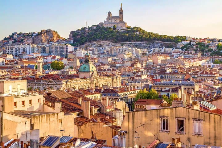 Photograph Marseille: 90-Minute Instagram-Worthy Walking Tour with a Local photo 2