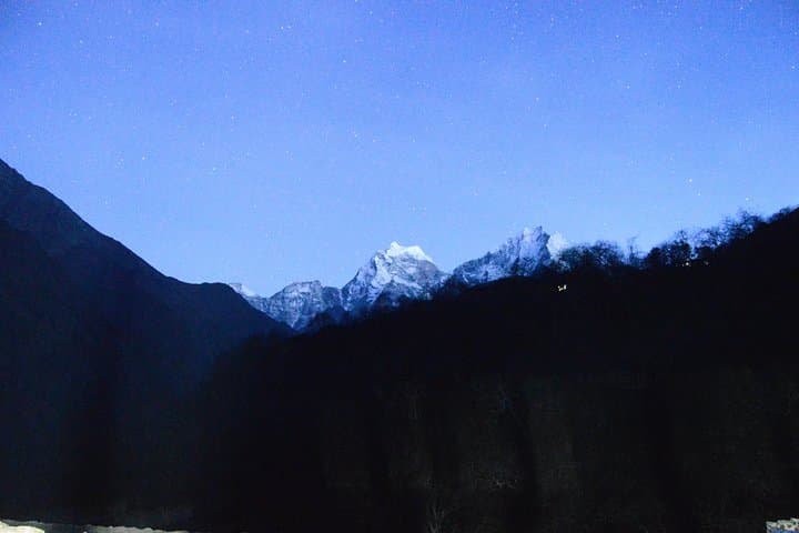 Everest Base Camp Trek: 12-Day High-Altitude Trek to Kala Patthar & EBC photo 3