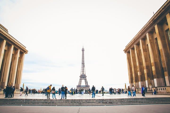 Photogenic Paris: 90-Minute Local Photo Walking Tour photo 2