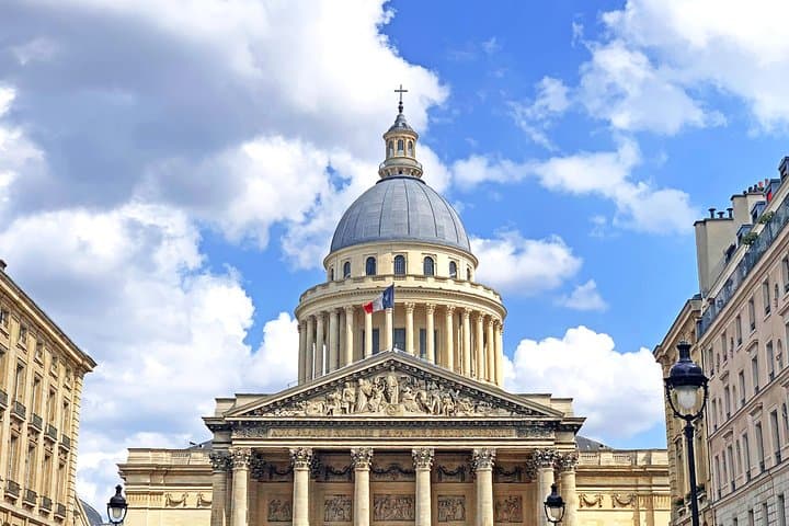 Historic Paris Private Walking Tour with a Local Guide photo 4