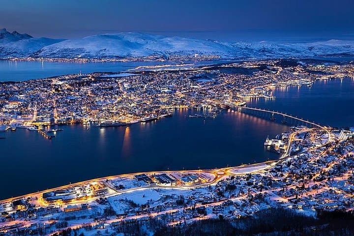 Private Northern Lights Chase from Tromsø — 5–7 Hour Guided Aurora Tour photo 3
