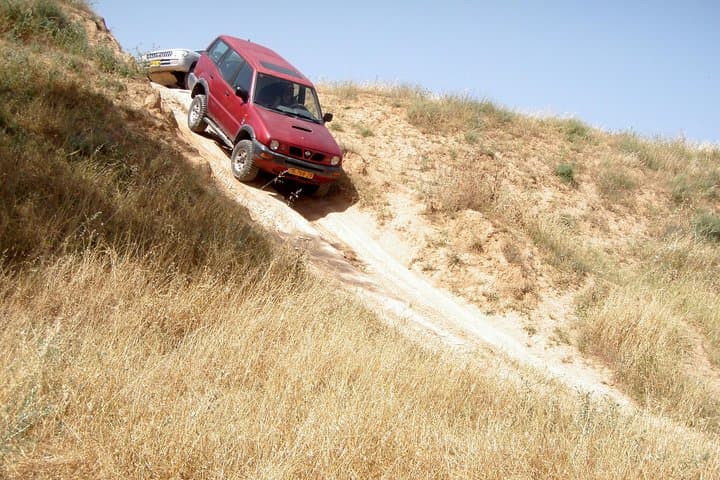 3-Day 4WD Negev Adventure: Mitzpe Ramon to Eilat Mountains photo 5