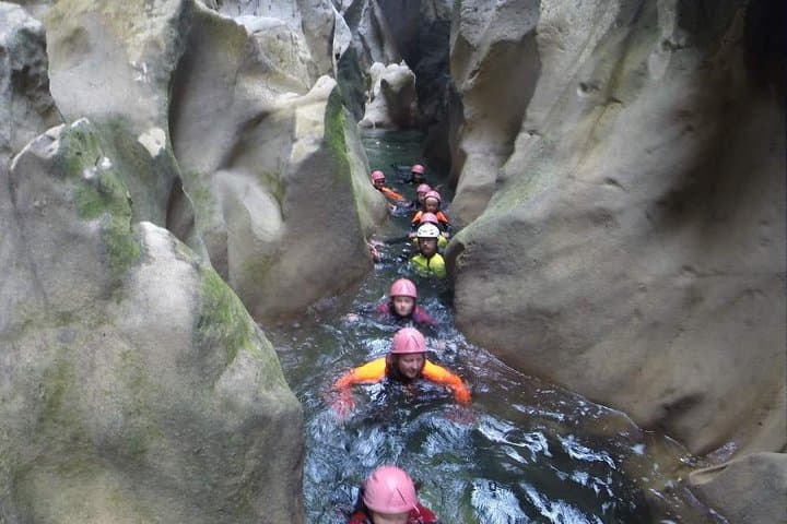 Köprülü Canyon Rafting Tour from Antalya: 14 km of Class II–III Rapids and Cliffside Lunch photo 4