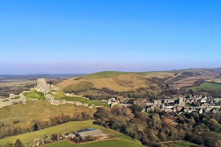 Private Dorset Tour — Jurassic Coast, Durdle Door & Corfe Castle (Up to 8) photo 3