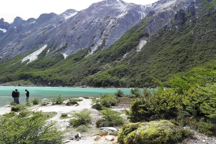 Emerald Lagoon Trekking from Ushuaia — Laguna Esmeralda Hike Guide photo 2
