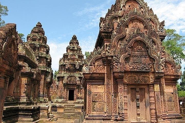 4-Day Angkor Circuit: Angkor Wat, Kulen Mountain, Koh Ker & Beng Mealea photo 3