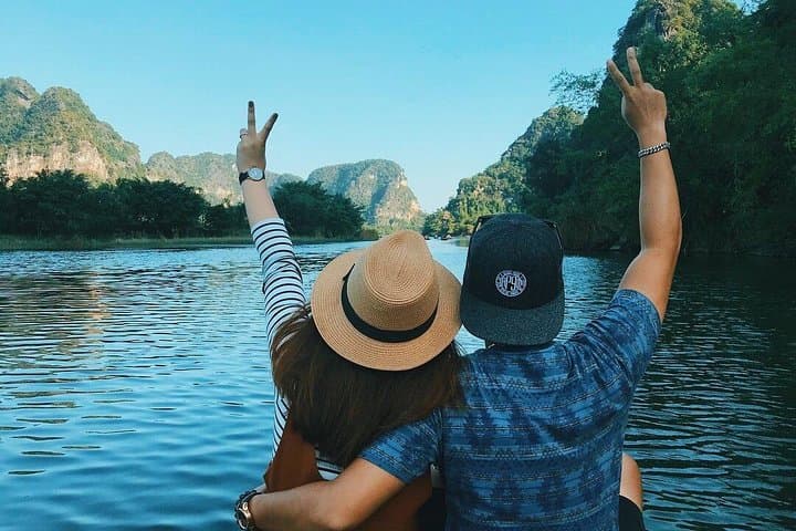 Full-Day Hoa Lu, Mua Cave & Trang An: Ninh Binh Limestone Adventure from Hanoi photo 5