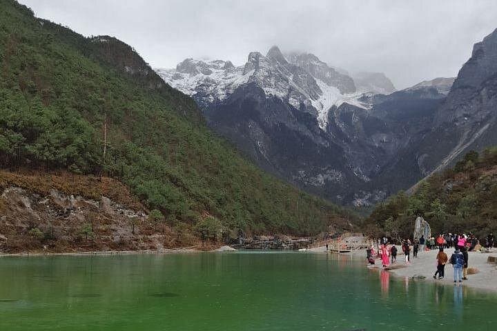 Jade Dragon Snow Mountain & Blue Moon Valley: 1-Day Private Lijiang Highlights Tour photo 2