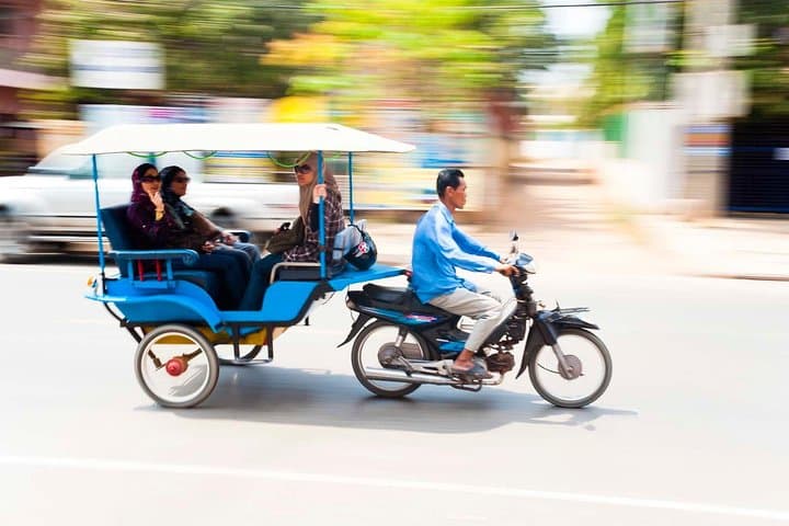 Tuk-Tuk Through Time: Private Angkor Wat & Ta Prohm Full-Day Tour photo 3