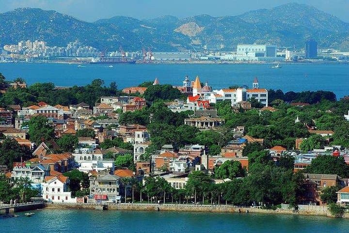 Xiamen One-Day Private Tour: Gulangyu Island, Nanputuo & City Highlights