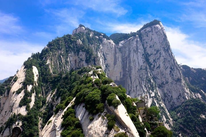 Private Mt. Huashan Day Hike from Xi'an with Cable Car and Lunch photo 6