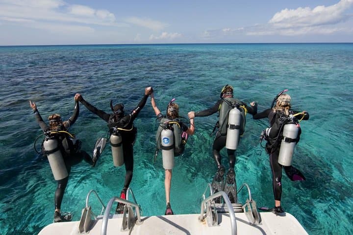 Scuba Diving in Antalya: Beginner Bay Dives in Kiriş (Kemer) photo 4