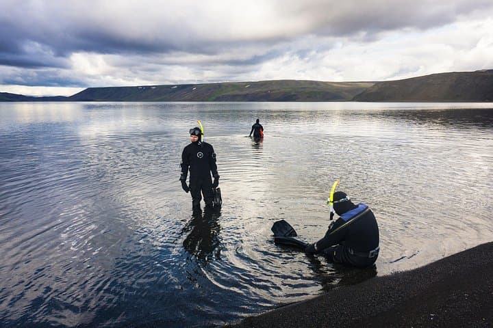 Snorkel Iceland's Geothermal Springs at Kleifarvatn: Seltún to Subsurface Bubbles