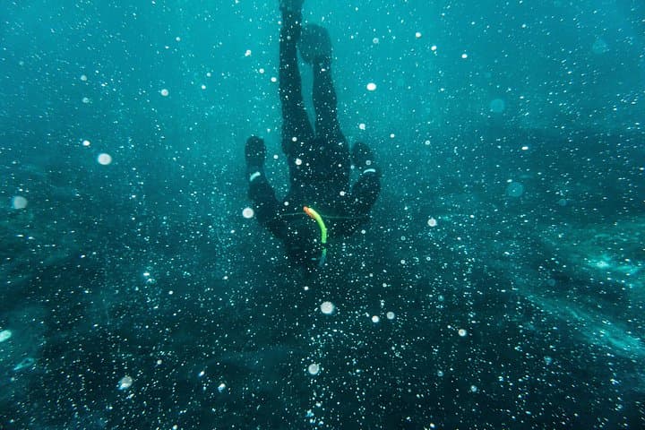 Snorkel Iceland's Geothermal Springs at Kleifarvatn: Seltún to Subsurface Bubbles photo 2