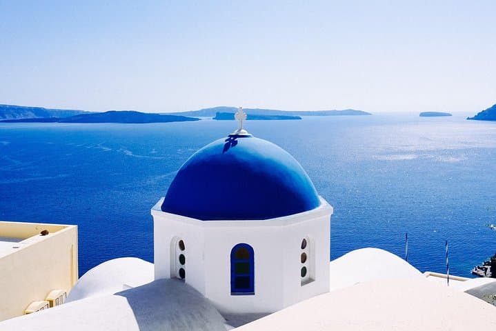 Full-Day Private Santorini Caldera Tour: Fira, Oia, Akrotiri & Red Beach photo 4