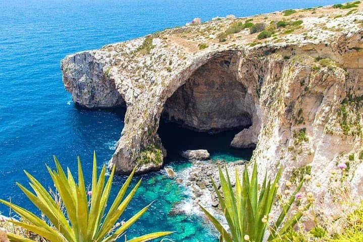 Private Malta Highlights Tour: Dingli Cliffs, Mdina & Blue Grotto photo 5