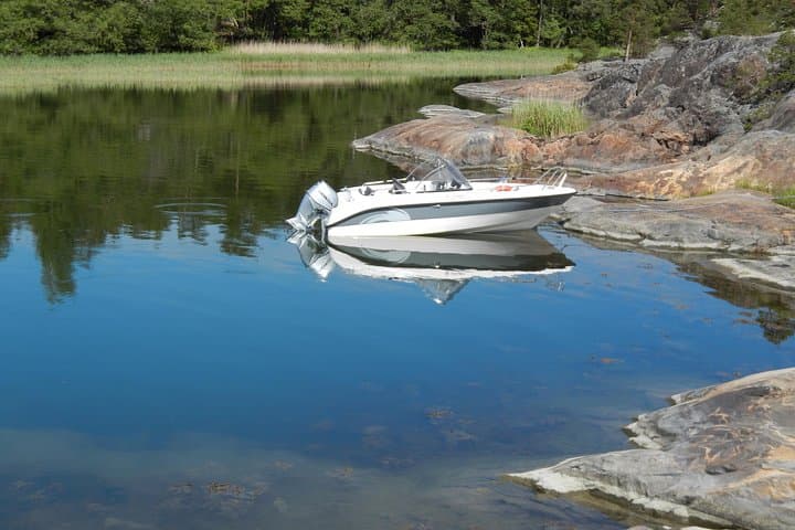Private Boat Excursion into Tammisaari Archipelago National Park photo 3